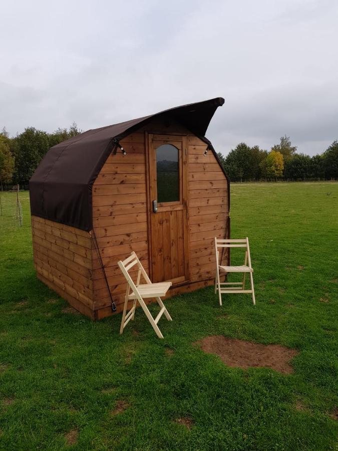 Suitehuts @ Silverstone Buitenkant foto