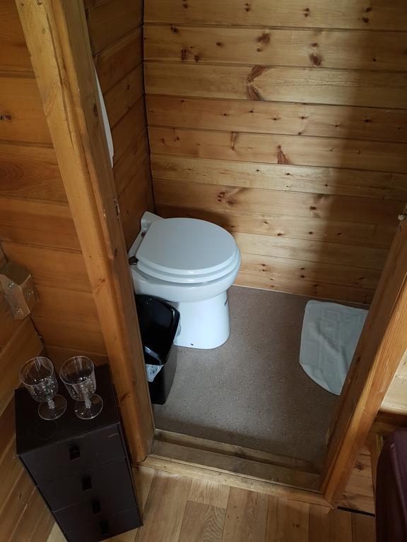 Suitehuts @ Silverstone Buitenkant foto